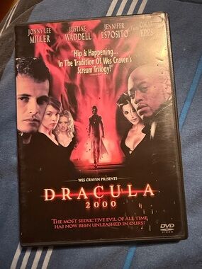 Dracula 2000 DVD Movie Cover - Red & Black